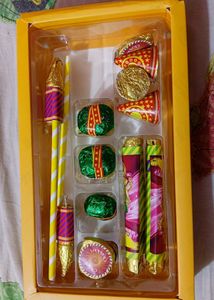 Gift Hamper Box Cracker Chocolate Diwali C