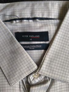 Peter England Formal Shirt Mens - Size 42