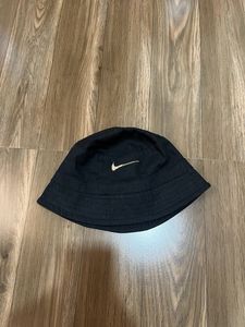 Black Bucket Hat