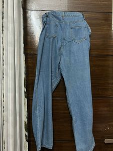 Light Wash Wide Leg Jeans