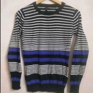Striped Crewneck top