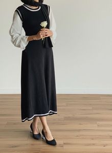 Elegant Black Midi Dress