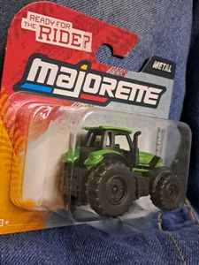 Majorette 1:64 DeutzFahr RVshift Tractor