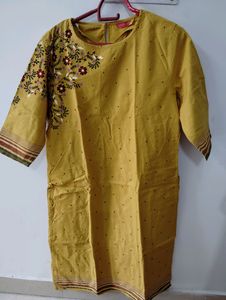Vishudh Kurti Like New