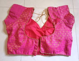 💥🆕️ Pink Brocade Blouse
