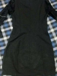 Chic Black Midi Dress with Unique Sleeves