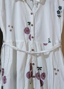 New not used White Cherry Print Shirt Dress