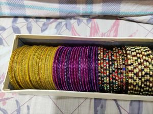 Vibrant Bangle Set - Indian Traditional Jewelry