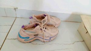 💫 Girl's Sneakers
