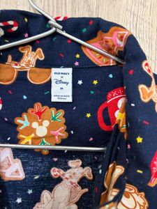 Old Navy Disney Christmas Pajama Set