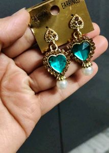 Heart Shaped Teal Earrings with Pearls