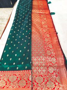 Beutiful Gorgeous Green Silk Saree