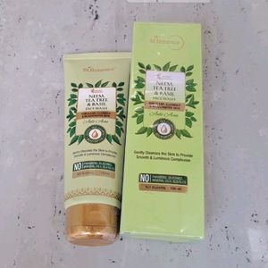 St. Botanica Face Wash