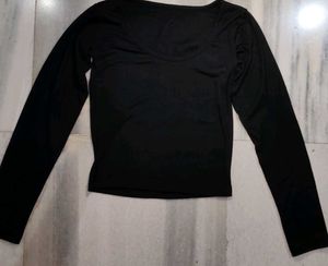 Scoop neck Ribbed Black Top