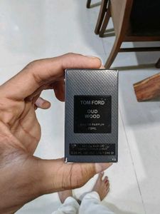 Tom Ford Oud Wood Perfume
