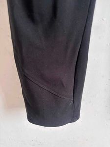 Women's Black Cropped Athletic Pants