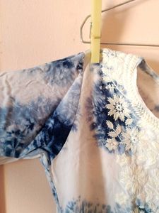 Tie-Dye Embroidered Kurta