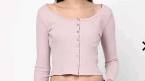 r and b long sleeve top