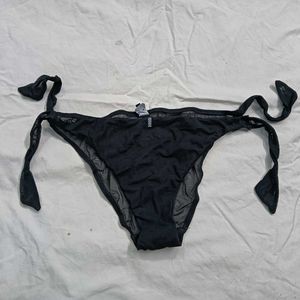 Stylish Black⚛️ Lace Thong Panty