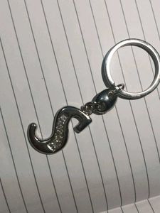 Sparkling 'S' Initial Keychain
