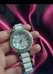 GUCCI LABELLED White Ceramic & Crystal Watch