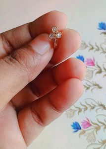 Non Piercing Nose pin