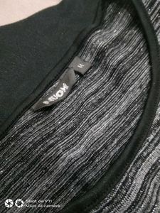 Stylish Grey Striped Top
