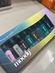 Moody Perfume Gift Set