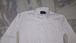 Men's Small Print Button-Up Shirt