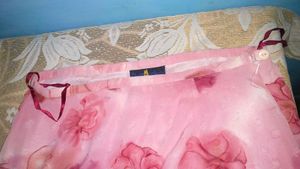 Flowy Floral skirt