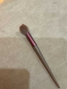 Makeup Brush(for blush or powder)