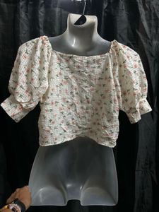 Cute Floral Puff Sleeve Tie-Front Top