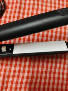 Imported | "Salon Style" Hair Straightner