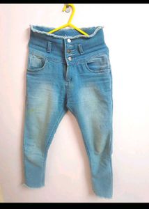 High Waisted Light Wash Jeans