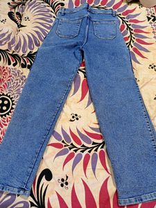 Stylish Denim Cargo Jeans –Durable,Trendy &amp; Comfy