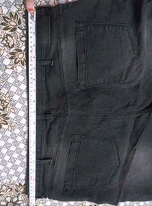 Black Jeans