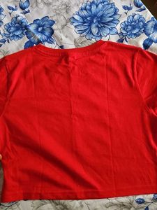 Red Cropped T-Shirt "Stop Making Sense"