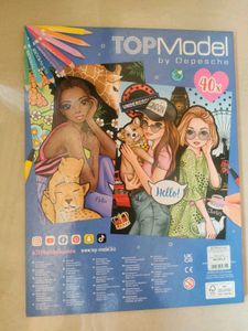 Kids / Adult NEW Colouring Book