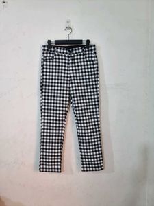 Gingham Cropped Pants
