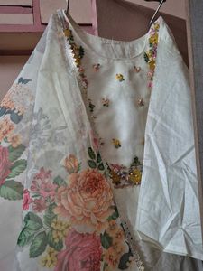 Elegant Embroidered Kurta Set