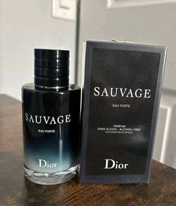 🌷DIOR SAUVAGE EAU FORTE PARFUM🌷