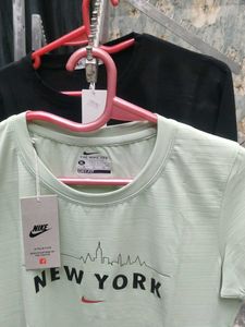Nike New York Tee