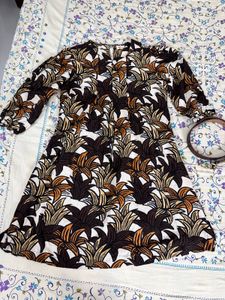 Dress with belt