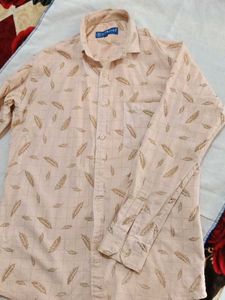 Feather Print Casual Shirt