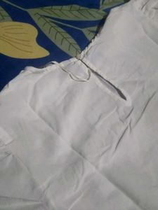 Women's Top