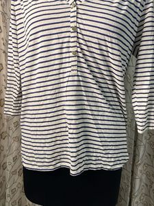 H&amp;M Striped V-Neck 3/4 Sleeve Top