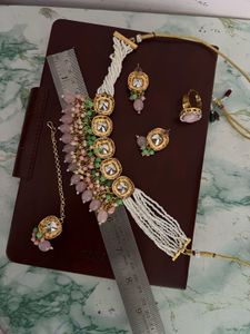 Pink Stone Statement chocker Set