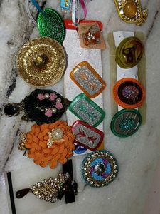 all in 300 Assorted Hair Clips &amp; Brooches
