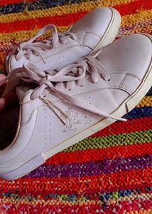 Branded Redtape Lavender Sneakers