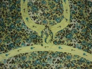 Aesthetic Y2K Peplum Top With floral embroidery